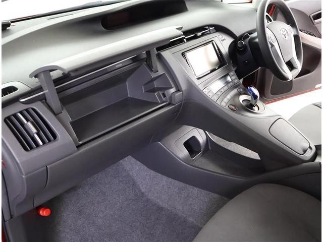 プリウス Ｓ　Ｂモニタ－　フルセグ地デジ　インテリキー　ＨＤＤナビゲーション　デュアルエアバック　エアＢ　イモビライザー　ＤＶＤ再生可能　ナビＴＶ　ＡＵＴＯエアコン　横スベリ防止　アルミホイール　ＥＴＣ装備　ＡＢＳ（13枚目）