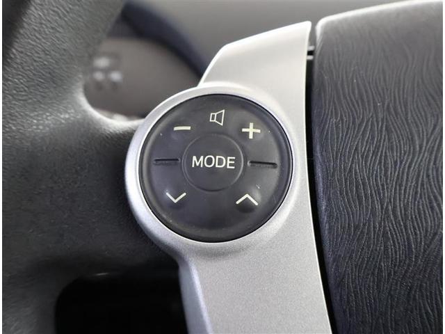 プリウス Ｓ　Ｂモニタ－　フルセグ地デジ　インテリキー　ＨＤＤナビゲーション　デュアルエアバック　エアＢ　イモビライザー　ＤＶＤ再生可能　ナビＴＶ　ＡＵＴＯエアコン　横スベリ防止　アルミホイール　ＥＴＣ装備　ＡＢＳ（22枚目）