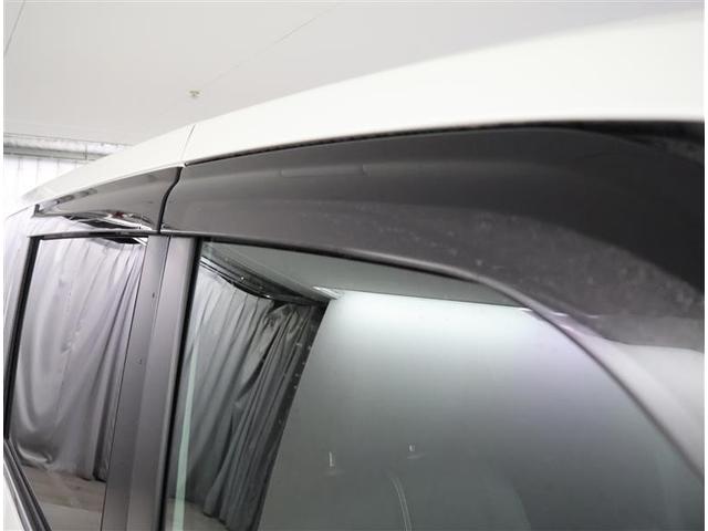 �^�o�R���z������͑������������J���Ă��J�������Ă����ɉ������ЊO�ɒǂ��o���܂��B