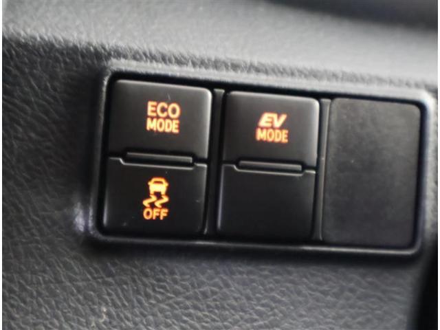 シエンタ ハイブリッド　ファンベースＧ　ＥＳＣ　プリクラッシュセーフティー　パワステ　運転席エアバック　バックモニタ－　イモビライザー　ＡＷ　フルセグＴＶ　クルコン　スマートキー　キーフリーシステム　ＥＴＣ　ＤＶＤ　ＡＢＳ　ナビＴＶ（17枚目）