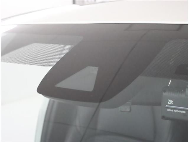 �T�|�J�[�́A����^�]�҂��܂߂����ׂẴh���C�o�[�ɂ���ʎ��̂̔����h�~�E��Q�y���΍�̈�Ƃ��āA������������V���������Ԉ��S�R���Z�v�g�ł��B�ڂ����͔̔��X�X�^�b�t�܂ł������˂��������B