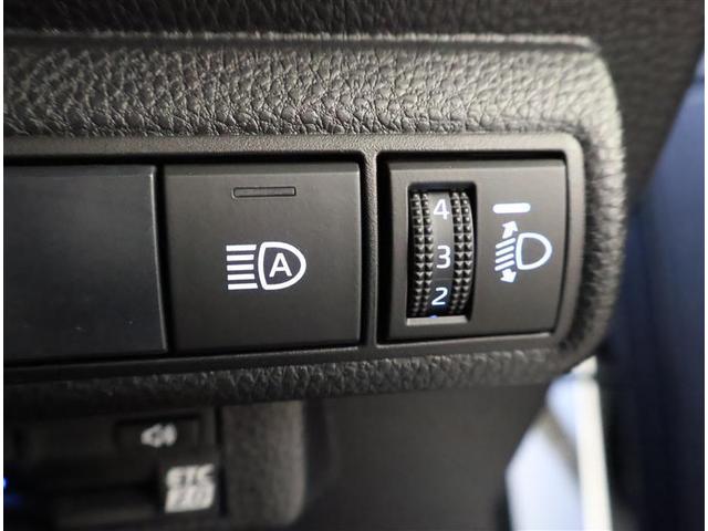 �I�[�g�}�`�b�N�n�C�r�[���Ƃ́A��s�Ԃ�Ό��Ԃ̃��C�g��F�����A�n�C�r�[���ƃ��[�r�[���������Ő؂�ւ���@�\�ł��B�铹�̎��E���m�ۂ��܂��B�ڍׂ͔̔��X�X�^�b�t�܂ł������˂��������B