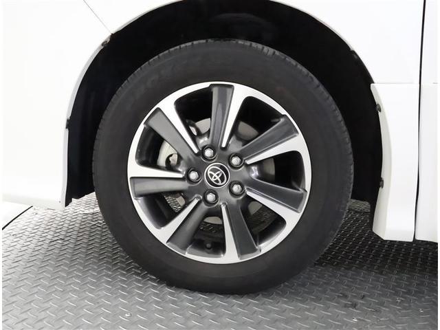 ヴォクシー ＺＳ　アイドリングストッ　バックガイドモニター　左オートスライド　衝突被害軽減　エアロ付き　１オーナー車　Ｓキー　ＬＥＤランプ　ＷＡＣ　盗難防止システム　ＡＣ　ダブルエアバッグ　キーレスエントリー　ＶＳＣ（17枚目）