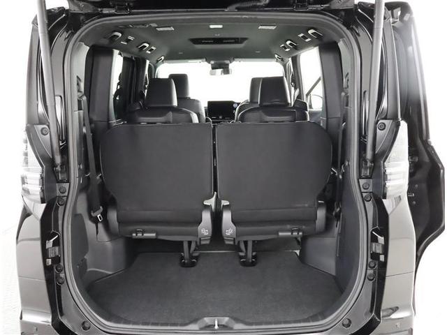 �L�X�Ƃ������Q�[�W�X�y�[�X������Ă��܂��B�傫�Ȃ��̂Ⓑ���̂���ו�����������Ɛςݍ��߂܂��B