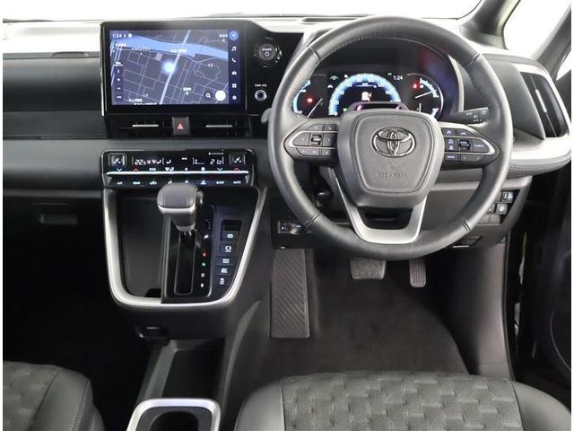 ヴォクシー ハイブリッドＳ－Ｚ　両側Ｐドア　カーテンエアバック　スマキ　プリクラッシュセーフティシステム　Ｗエアコン　Ｒカメラ　ＤＶＤプレーヤー　地デジ　アルミ　１００Ｖ　クルーズコントロール　横滑り防止機能　ＬＥＤランプ　ナビＴＶ（4枚目）