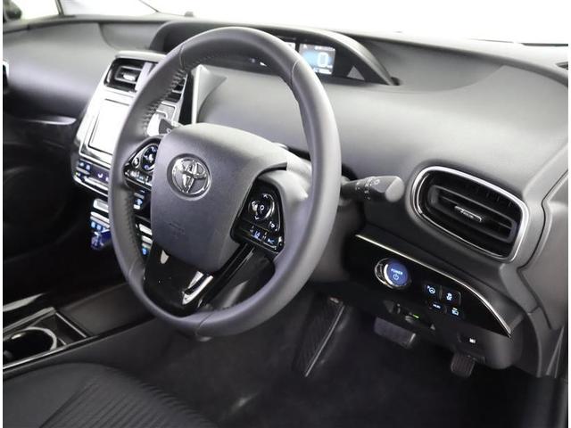 プリウス Ａ　ＬＥＤヘットライト　プリクラッシュ　カーテンエアバック　助手席エアバック　ＥＴＣ車載器　ＡＷ　ＶＳＣ　アクティブクルーズコントロール　盗難防止　キーレスエントリー　パワーステアリング　パワーウィンドウ（14枚目）