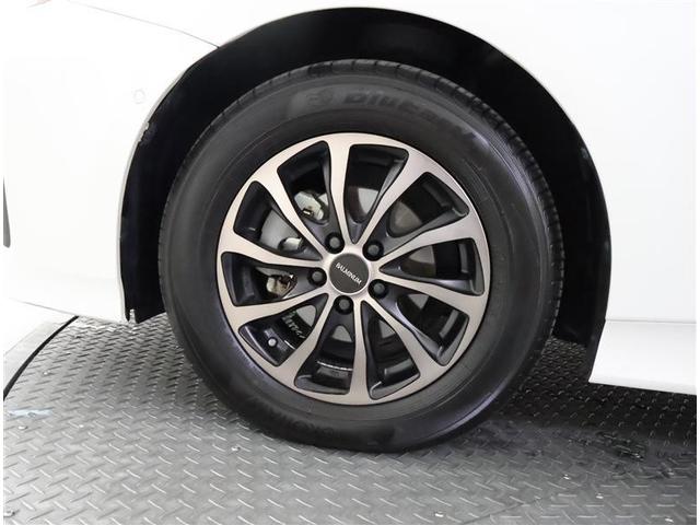 プリウス Ａ　ＬＥＤヘットライト　プリクラッシュ　カーテンエアバック　助手席エアバック　ＥＴＣ車載器　ＡＷ　ＶＳＣ　アクティブクルーズコントロール　盗難防止　キーレスエントリー　パワーステアリング　パワーウィンドウ（17枚目）