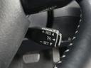 アダプティブクルーズコントロール機能付きです。走行中に先行車の様子を検知しながら、設定した車速の範囲内で先行車との距離のキープを支援します。詳細は販売店スタッフまでおたずねください。