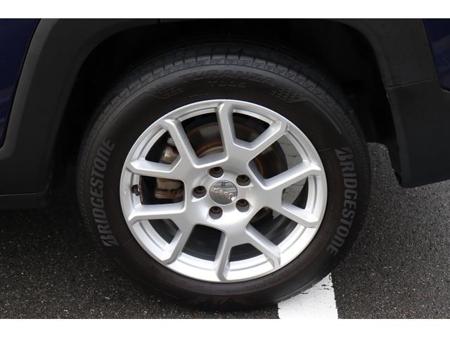 ジープ・レネゲード リミテッド　６ヶ月走行無制限保証／ナビＴＶ／Ｂｌｕｅｔｏｏｔｈ／革シート／Ｗドライブレコーダー（24枚目）