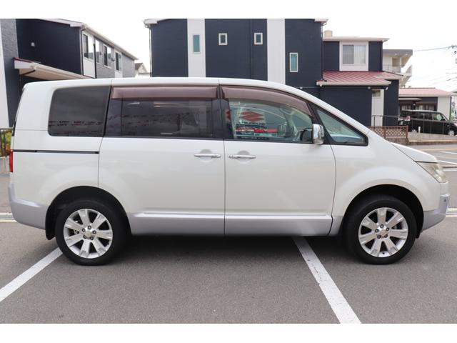 デリカD:5 シャモニー 純正ナビ/ワンセグTV/ETC/左側オートスライドドア/バックカメラ/クルーズコントロール/シートヒーター(7枚目)