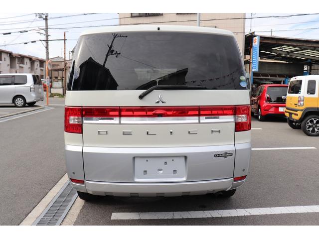 デリカD:5 シャモニー 純正ナビ/ワンセグTV/ETC/左側オートスライドドア/バックカメラ/クルーズコントロール/シートヒーター(9枚目)
