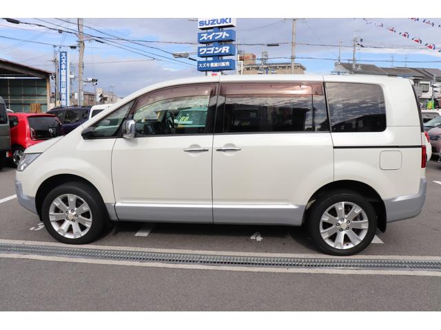 デリカD:5 シャモニー 純正ナビ/ワンセグTV/ETC/左側オートスライドドア/バックカメラ/クルーズコントロール/シートヒーター(11枚目)