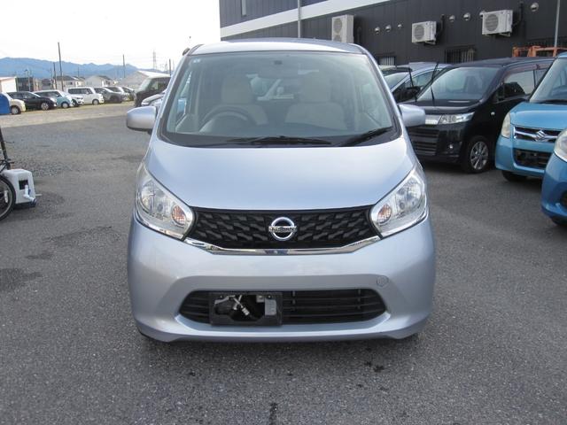 デイズ Ｊ　純正ナビ　地デジ（2枚目）