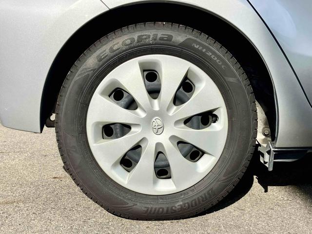 アクア S ETC バックカメラ ナビ TV オートライト スマートキー アイドリングストップ 電動格納ミラー CVT 衝突安全ボディ ABS ESC USB Bluetooth エアコン パワーステアリング(29枚目)