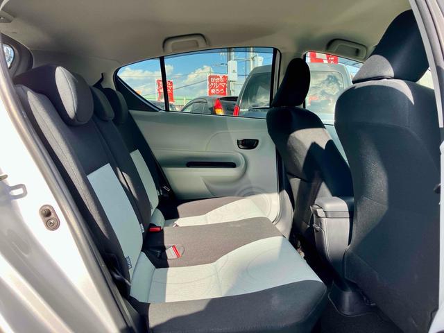 アクア S ETC バックカメラ ナビ TV オートライト スマートキー アイドリングストップ 電動格納ミラー CVT 衝突安全ボディ ABS ESC USB Bluetooth エアコン パワーステアリング(42枚目)