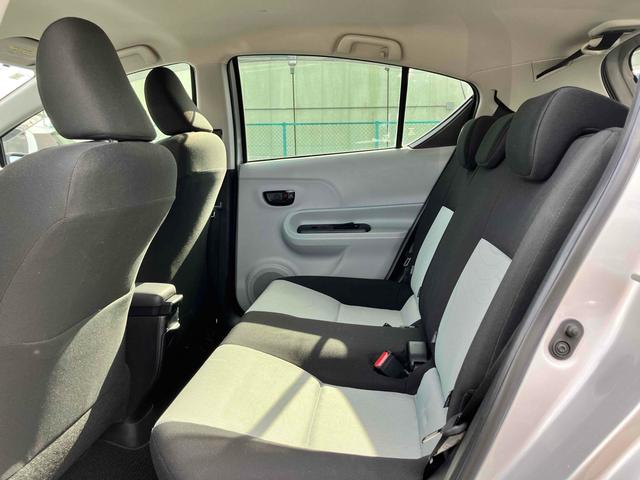 アクア S ETC バックカメラ ナビ TV オートライト スマートキー アイドリングストップ 電動格納ミラー CVT 衝突安全ボディ ABS ESC USB Bluetooth エアコン パワーステアリング(45枚目)