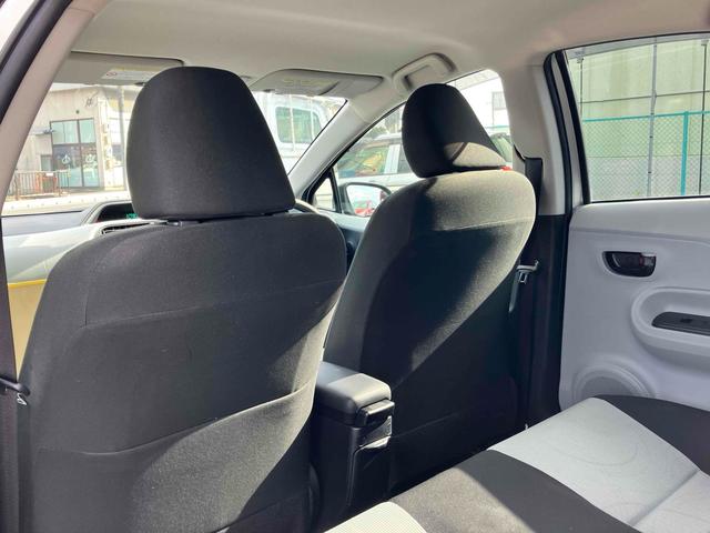 アクア S ETC バックカメラ ナビ TV オートライト スマートキー アイドリングストップ 電動格納ミラー CVT 衝突安全ボディ ABS ESC USB Bluetooth エアコン パワーステアリング(46枚目)