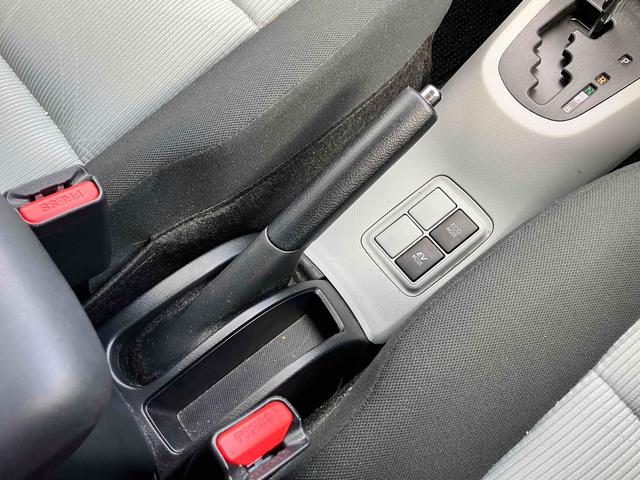 アクア S ETC バックカメラ ナビ TV オートライト スマートキー アイドリングストップ 電動格納ミラー CVT 衝突安全ボディ ABS ESC USB Bluetooth エアコン パワーステアリング(61枚目)