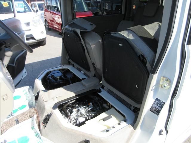 NV100クリッパーリオ E ターボ ストラーダSDナビ フルセグTV バックカメラ ドライブレコーダー ETC シートヒーター 左自動ドア 14インチアルミ HIDヘッドライト セーフティサポート 走行6700KM 検査9年4月(77枚目)