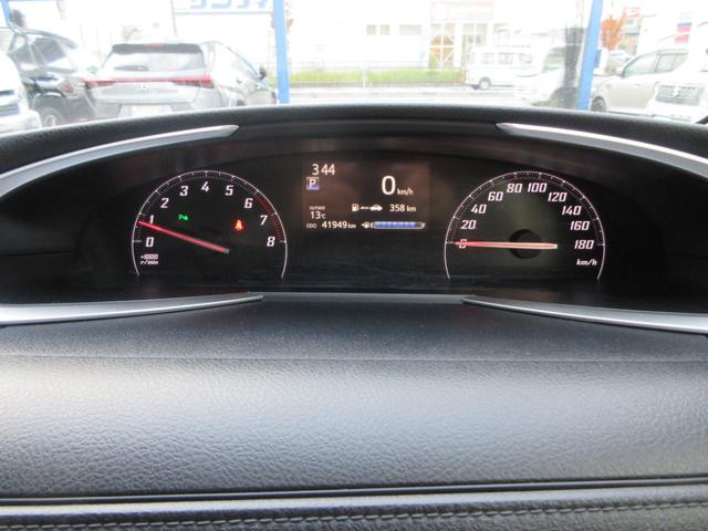 シエンタ ファンベースＧ　グランパー　ＬＥＤランプパッケージ　ステリングヒーター　シートヒーター　インテリジェントクリアランスソナー　ナビレディパッケージ　純正ナビ　フルセグＴＶ　バックカメラ　ＥＴＣ　ドラレコ　両側自動ドア　１オーナー（28枚目）