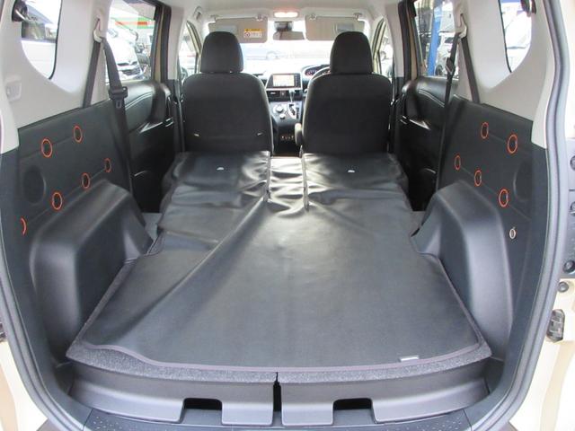 シエンタ ファンベースＧ　グランパー　ＬＥＤランプパッケージ　ステリングヒーター　シートヒーター　インテリジェントクリアランスソナー　ナビレディパッケージ　純正ナビ　フルセグＴＶ　バックカメラ　ＥＴＣ　ドラレコ　両側自動ドア　１オーナー（62枚目）