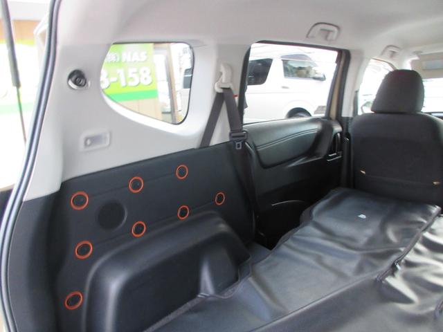 シエンタ ファンベースＧ　グランパー　ＬＥＤランプパッケージ　ステリングヒーター　シートヒーター　インテリジェントクリアランスソナー　ナビレディパッケージ　純正ナビ　フルセグＴＶ　バックカメラ　ＥＴＣ　ドラレコ　両側自動ドア　１オーナー（64枚目）