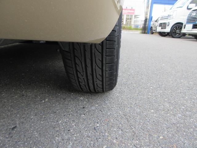 シエンタ ファンベースＧ　グランパー　ＬＥＤランプパッケージ　ステリングヒーター　シートヒーター　インテリジェントクリアランスソナー　ナビレディパッケージ　純正ナビ　フルセグＴＶ　バックカメラ　ＥＴＣ　ドラレコ　両側自動ドア　１オーナー（76枚目）