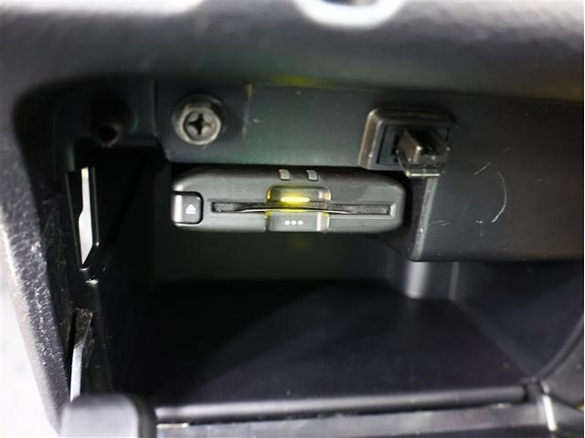 サクシード ＵＬ　ワンセグ　メモリーナビ　衝突被害軽減システム　ＥＴＣ　アイドリングストップ　車線逸脱装置　オートマチックハイビーム（8枚目）