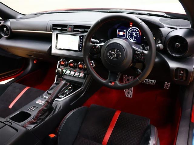 ＧＲ８６ ＲＺ　革シート　フルセグ　メモリーナビ　ＤＶＤ再生　バックカメラ　衝突被害軽減システム　ＥＴＣ　ＬＥＤヘッドランプ　オートクルーズ（5枚目）