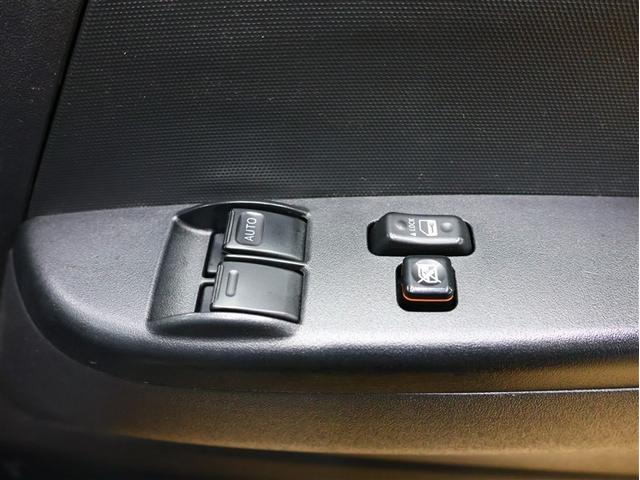 ハイエースバン ＤＸ　フルセグ　メモリーナビ　ＤＶＤ再生　衝突被害軽減システム　ナビ連動ＥＴＣ　乗車定員６人　ディーゼル（18枚目）