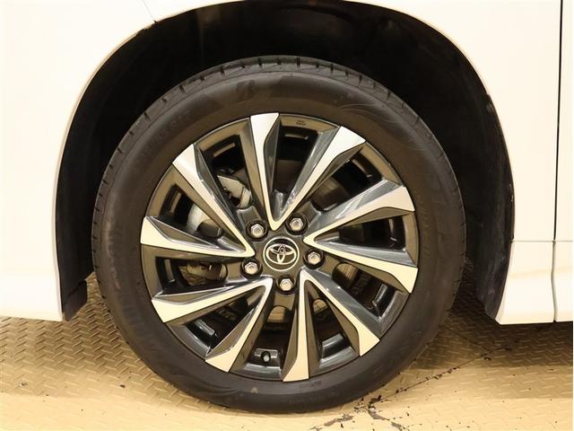 ヴォクシー ハイブリッドＳ－Ｚ　フルセグ　メモリーナビ　ＤＶＤ再生　バックカメラ　衝突被害軽減システム　ＥＴＣ　両側電動スライド　ＬＥＤヘッドランプ　乗車定員７人　３列シート　シートヒーター　ブラインドスポットモニター（14枚目）