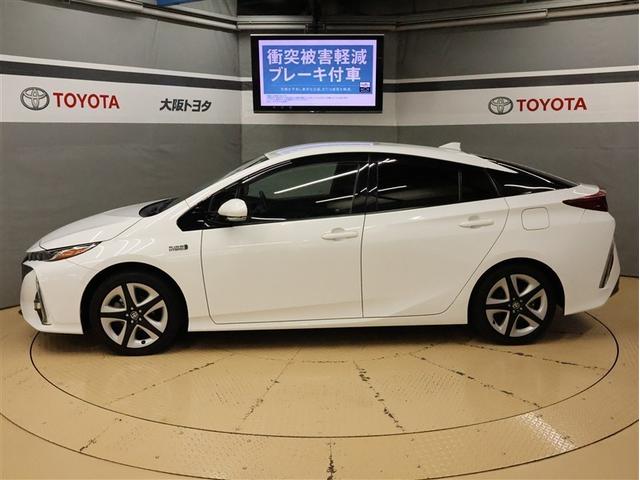 プリウスＰＨＶ Ａ　フルセグ　バックカメラ　ＴＳＳ－Ｐ衝突被害軽減システム　ナビ連動ＥＴＣ２．０　ブラインドスポットモニター　車線逸脱装置　レーダークルーズコントロール　シートヒーター　ステアリングヒーター（3枚目）