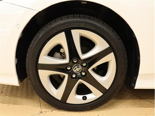 プリウスＰＨＶ Ａ　フルセグ　バックカメラ　ＴＳＳ－Ｐ衝突被害軽減システム　ナビ連動ＥＴＣ２．０　ブラインドスポットモニター　車線逸脱装置　レーダークルーズコントロール　シートヒーター　ステアリングヒーター（13枚目）