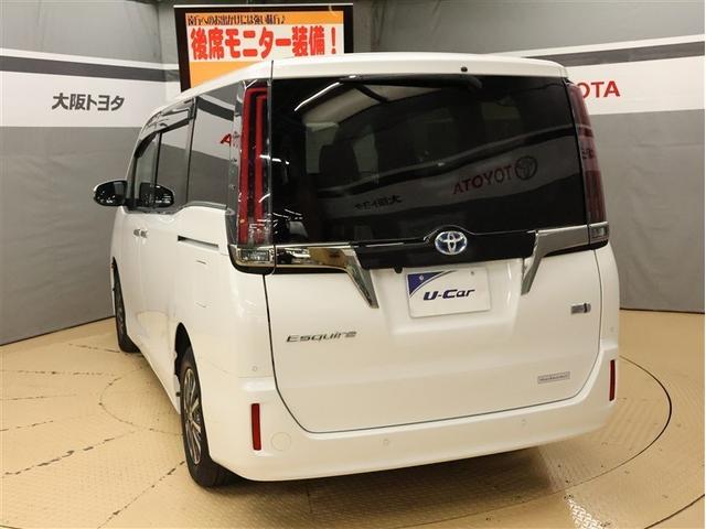 エスクァイア ハイブリッドGiプレミアムパッケジブラックテーラード フルセグ メモリーナビ DVD再生 後席モニター バックカメラ 衝突被害軽減システム ETC 両側電動スライド LEDヘッドランプ 乗車定員7人 3列シート シートヒーター ステアリングヒーター(4枚目)