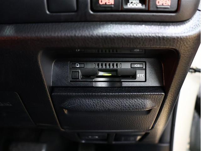 エスクァイア ハイブリッドGiプレミアムパッケジブラックテーラード フルセグ メモリーナビ DVD再生 後席モニター バックカメラ 衝突被害軽減システム ETC 両側電動スライド LEDヘッドランプ 乗車定員7人 3列シート シートヒーター ステアリングヒーター(10枚目)