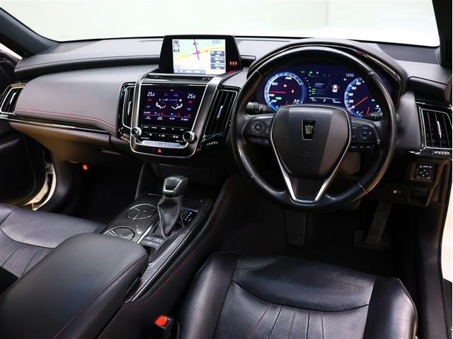 クラウンハイブリッド RS リミテッド 革シート フルセグ メモリーナビ DVD再生 バックカメラ 衝突被害軽減システム ナビ連動ETC 冷温熱電動本革シート ブラインドスポットモニター レーンデパーチャー レーダークルーズ(5枚目)