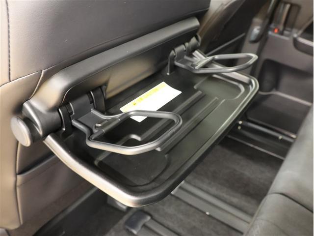 ノア ハイブリッドＧ　フルセグ　メモリーナビ　ＤＶＤ再生　バックカメラ　衝突被害軽減システム　ＥＴＣ　電動スライドドア　ＬＥＤヘッドランプ　乗車定員８人　３列シート（17枚目）