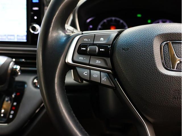 オデッセイ アブソルート・ＥＸ　フルセグ　メモリーナビ　ＤＶＤ再生　バックカメラ　衝突被害軽減システム　ＥＴＣ　両側電動スライド　ＬＥＤヘッドランプ　乗車定員７人　３列シート　アイドリングストップ（25枚目）