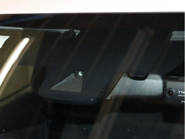 プリウス S 純正アルミ ワンセグ メモリーナビ ガイド付きバックカメラ 衝突被害軽減システム 車線逸脱装置 オートクルーズ ETC LEDヘッドランプ オートマチックハイビーム(6枚目)