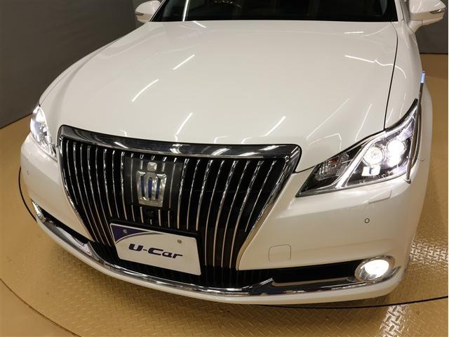 クラウンマジェスタ Ｆバージョン　Ｊ－フロンティア　革シート　サンルーフ　フルセグ　メモリーナビ　ＤＶＤ再生　バックカメラ　衝突被害軽減システム　ＥＴＣ　ＬＥＤヘッドランプ（13枚目）