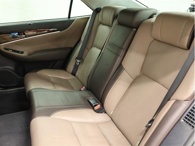 クラウンマジェスタ Ｆバージョン　Ｊ－フロンティア　革シート　サンルーフ　フルセグ　メモリーナビ　ＤＶＤ再生　バックカメラ　衝突被害軽減システム　ＥＴＣ　ＬＥＤヘッドランプ（17枚目）