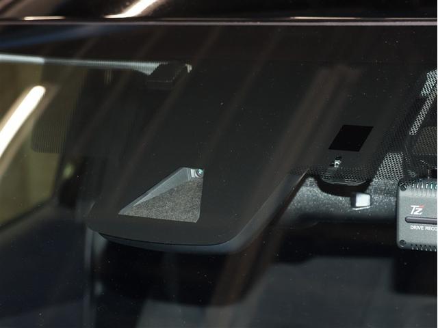 プリウス ＳセーフティプラスＩＩ　フルセグ　メモリーナビ　ＤＶＤ再生　バックカメラ　衝突被害軽減システム　ＥＴＣ　ＬＥＤヘッドランプ　パノラミックビューモニター　ブラインドスポットモニター（6枚目）