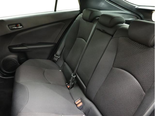 プリウス ＳセーフティプラスＩＩ　フルセグ　メモリーナビ　ＤＶＤ再生　バックカメラ　衝突被害軽減システム　ＥＴＣ　ＬＥＤヘッドランプ　パノラミックビューモニター　ブラインドスポットモニター（18枚目）