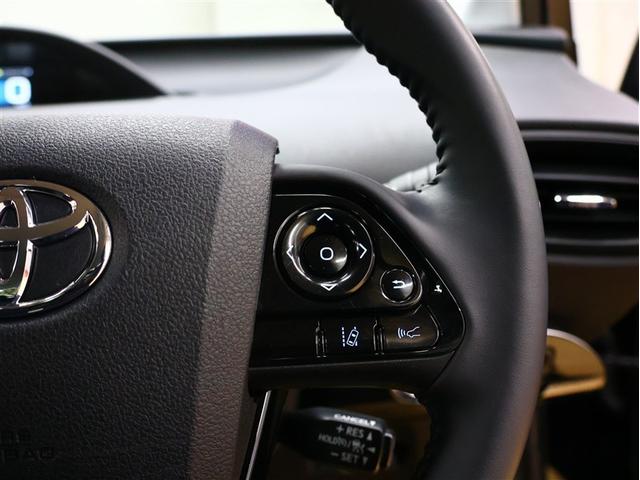 プリウス ＳセーフティプラスＩＩ　フルセグ　メモリーナビ　ＤＶＤ再生　バックカメラ　衝突被害軽減システム　ＥＴＣ　ＬＥＤヘッドランプ　パノラミックビューモニター　ブラインドスポットモニター（23枚目）