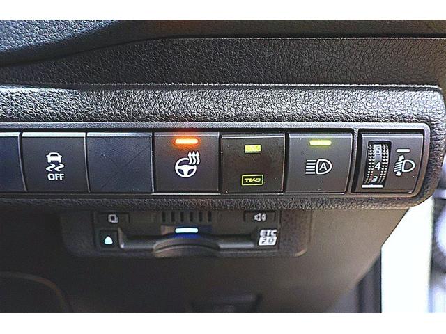 カローラツーリング ハイブリッド　ダブルバイビー　フルセグ　メモリーナビ　バックカメラ　衝突被害軽減システム　ＥＴＣ　ＬＥＤヘッドランプ　シートヒーター　ステアリングヒーター　ブラインドスポットモニター（25枚目）