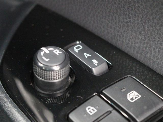 プリウス S フルセグ メモリーナビ DVD再生 バックカメラ 衝突被害軽減システム ETC LEDヘッドランプ アイドリングストップ(29枚目)