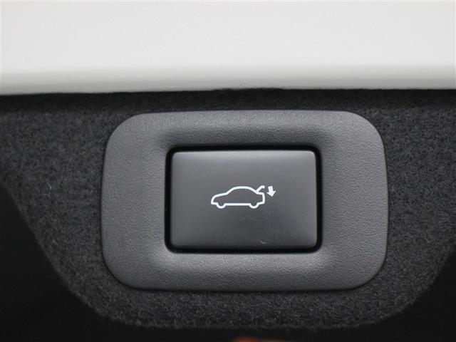 クラウンクロスオーバー Ｇアドバンスド・レザーパッケージ　革シート　４ＷＤ　フルセグ　メモリーナビ　ミュージックプレイヤー接続可　バックカメラ　衝突被害軽減システム　ＥＴＣ　ドラレコ　ＬＥＤヘッドランプ　フルエアロ　アイドリングストップ（12枚目）