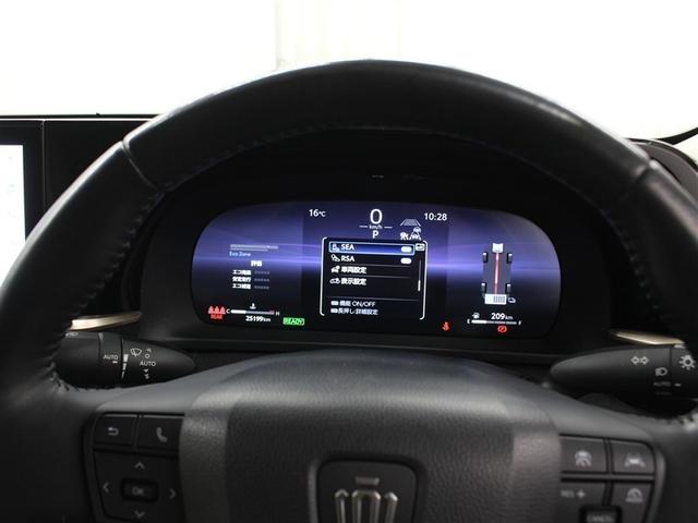 クラウンクロスオーバー Ｇアドバンスド・レザーパッケージ　革シート　４ＷＤ　フルセグ　メモリーナビ　ミュージックプレイヤー接続可　バックカメラ　衝突被害軽減システム　ＥＴＣ　ドラレコ　ＬＥＤヘッドランプ　フルエアロ　アイドリングストップ（32枚目）