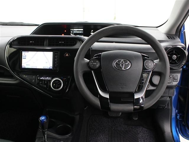 アクア S ワンセグ メモリーナビ バックカメラ ワンオーナー アイドリングストップ(5枚目)