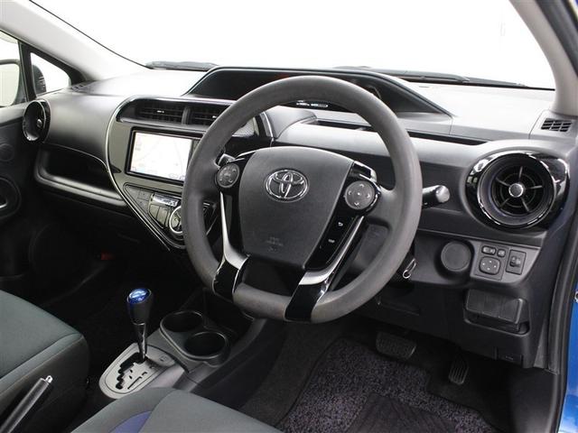 アクア S ワンセグ メモリーナビ バックカメラ ワンオーナー アイドリングストップ(6枚目)